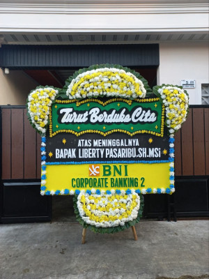 Papan Bunga Duka di Kotaanyar