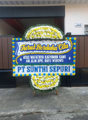 Papan Bunga Duka di Kotaanyar